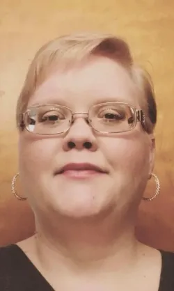 Heather Hollandsworth